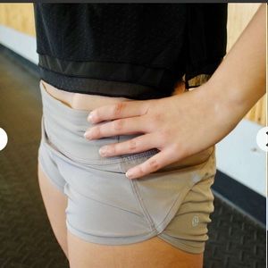 Lululemon Dark Chrome Speed Up Shorts 2.5”
